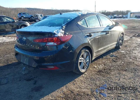 2020 Hyundai Elantra Value Edition z USA, uszkodzony, nr VIN KMHD84LF2LU956056